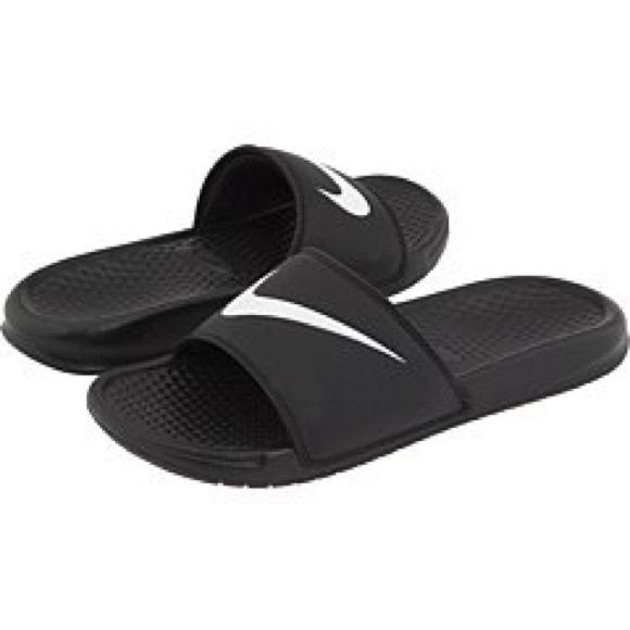 Brand New Nike slides - Picture 2 of 2